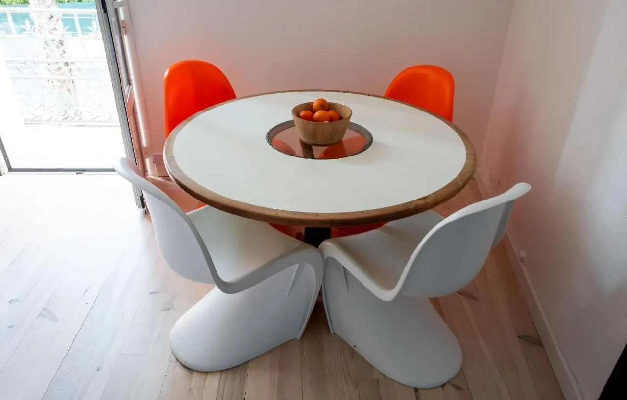 Modern Appartment In The Heart Of Cap D'Antibes Apartment Antibes