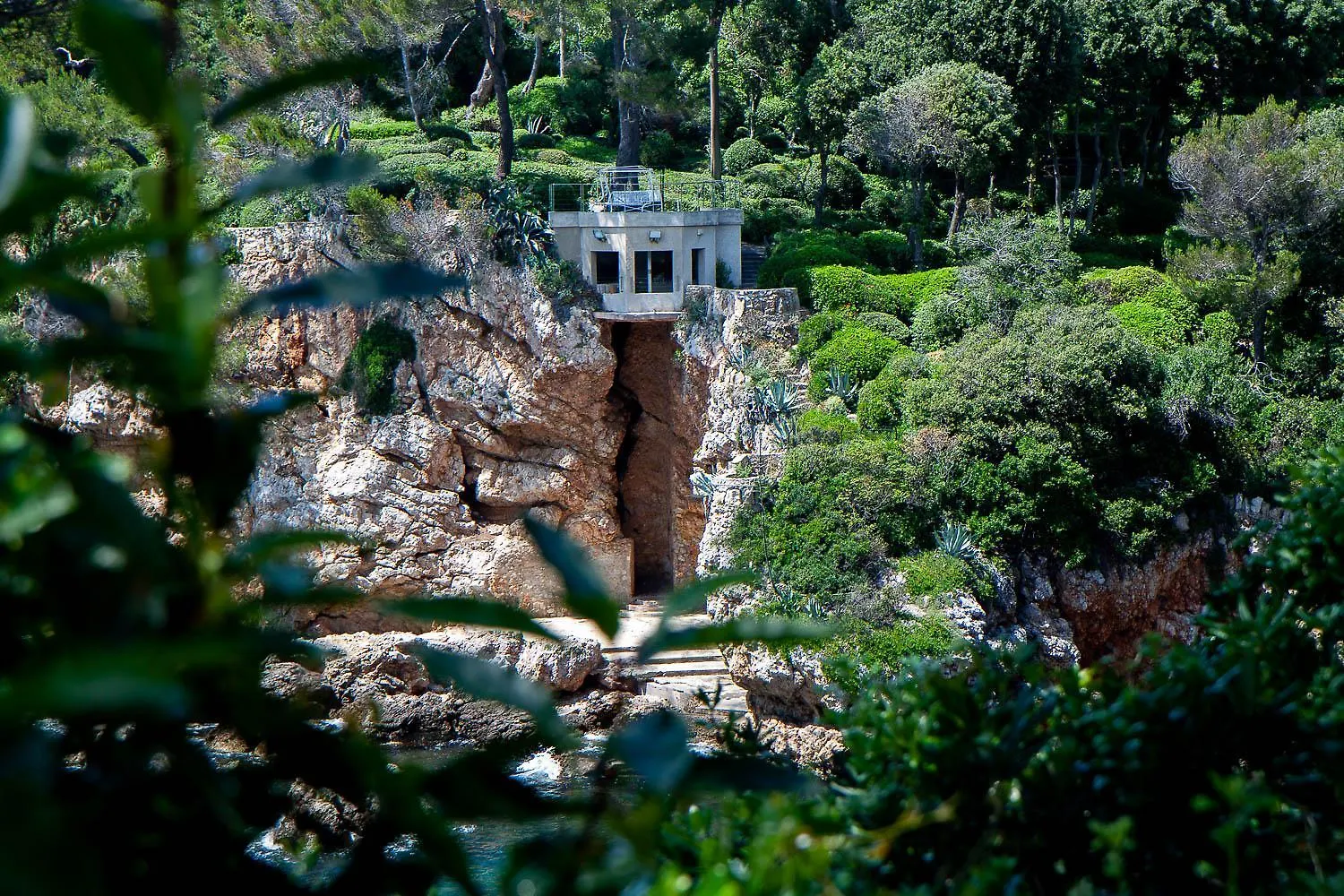 Modern Appartment In The Heart Of Cap D'Antibes France