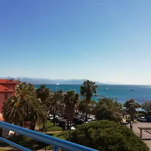 Rooftop Vue Antibes